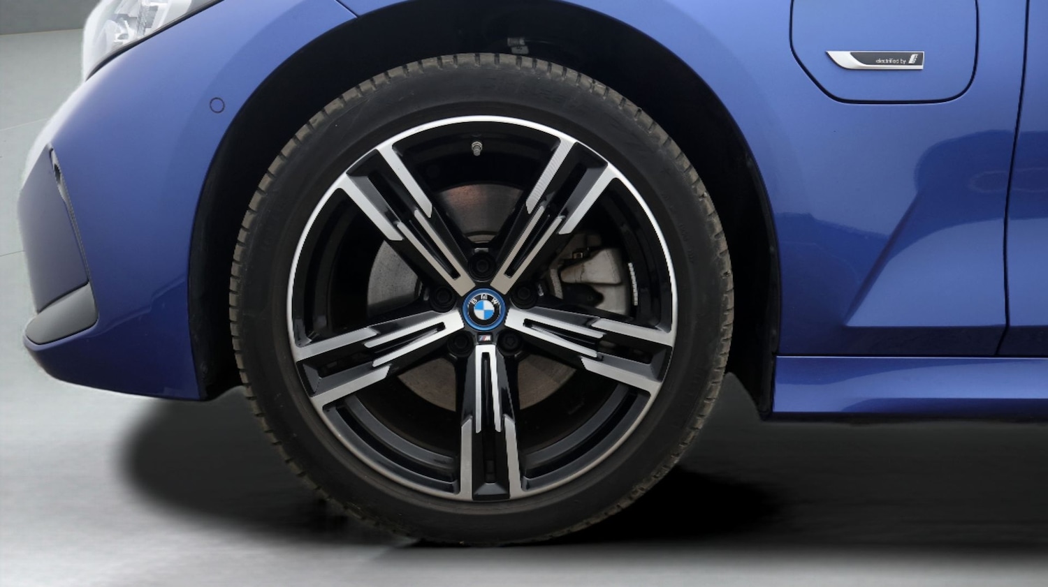 Used BMW 3 Series 2023 for sale - 77399342: Photo 18