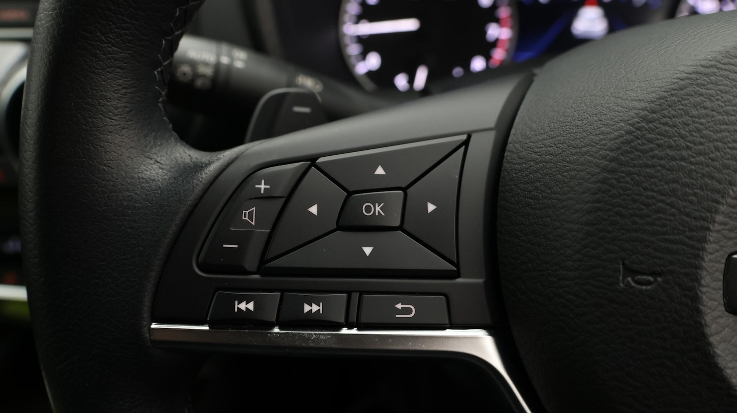 Used Nissan Juke 2023 for sale - 76620098: Photo 23