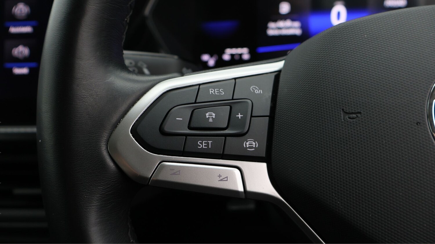 Used Volkswagen T-Cross 2023 for sale - 77298219: Photo 23