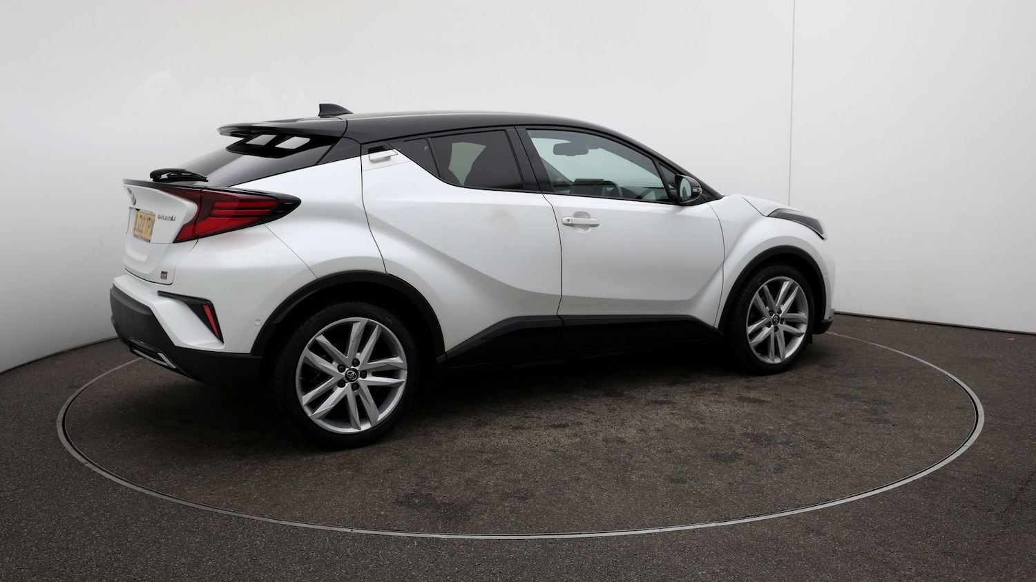 Used Toyota C-HR 2022 for sale - 76808747: Photo 45