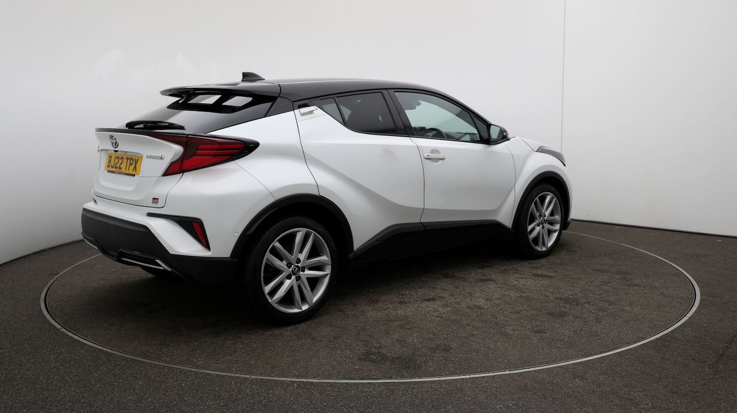 Used Toyota C-HR 2022 for sale - 76808747: Photo 46