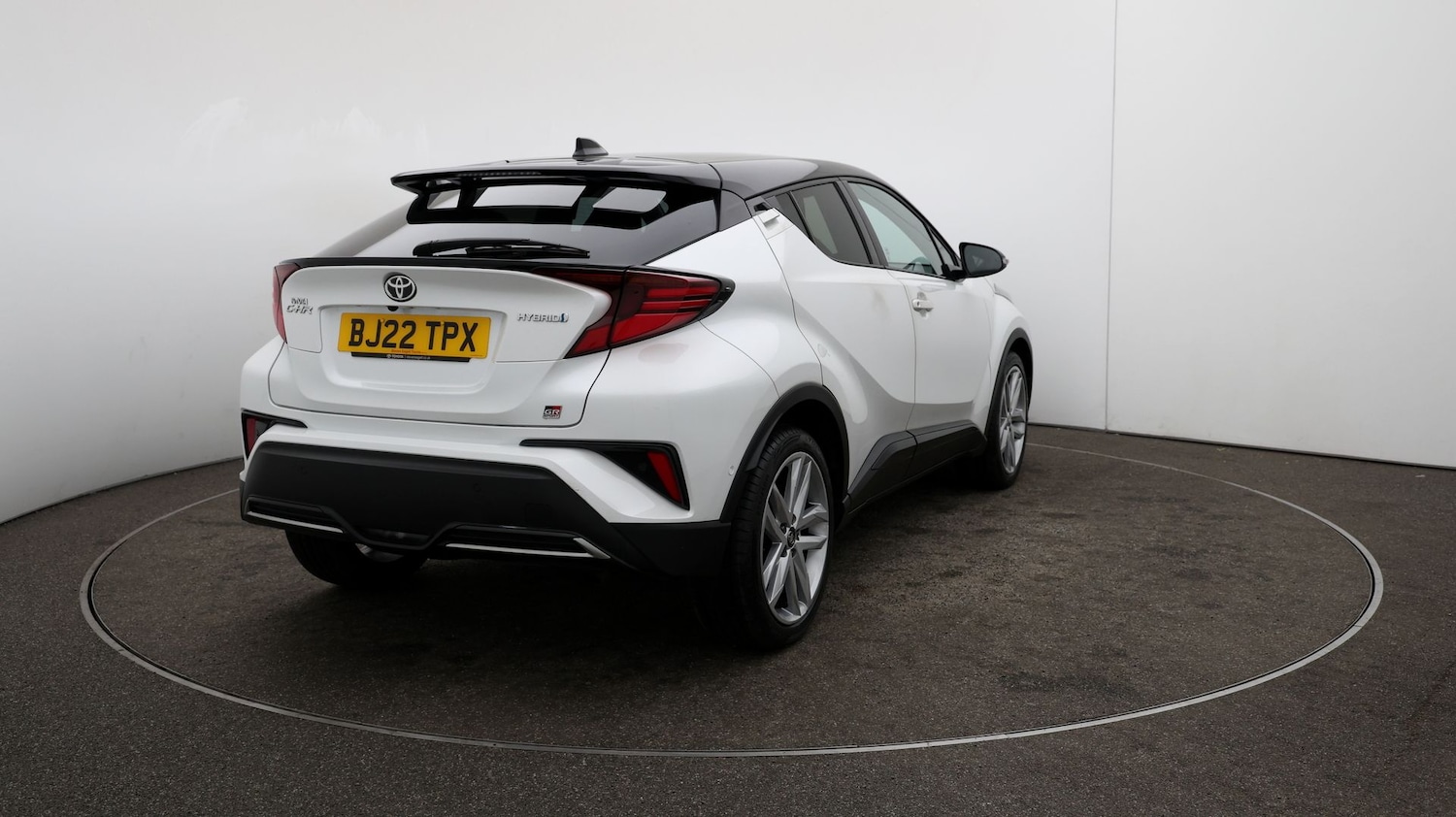 Used Toyota C-HR 2022 for sale - 76808747: Photo 48