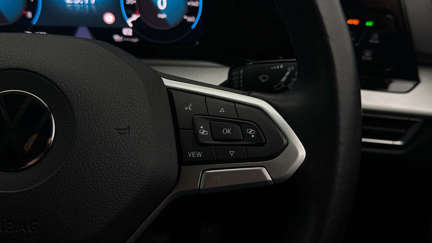 Used Volkswagen Golf 2022 for sale - 78077640: Photo 24