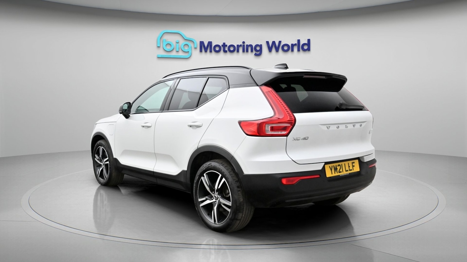 Used Volvo XC40 for sale - 77802192: Photo 5