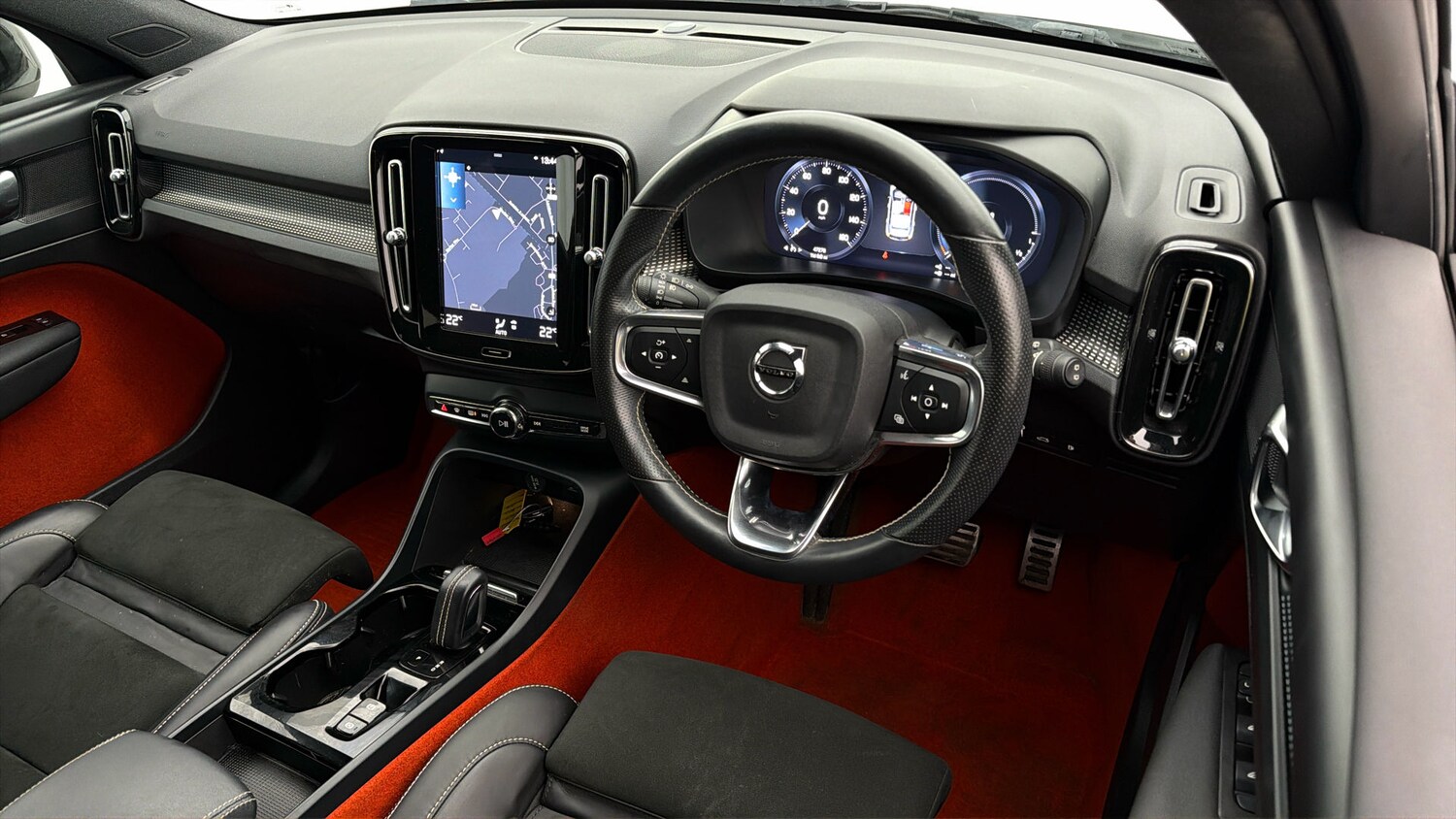 Used Volvo XC40 for sale - 77802192: Photo 9