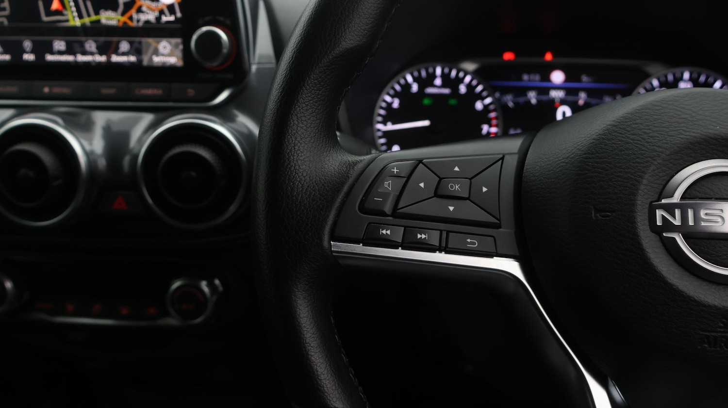 Used Nissan Juke 2024 for sale - 77763300: Photo 24