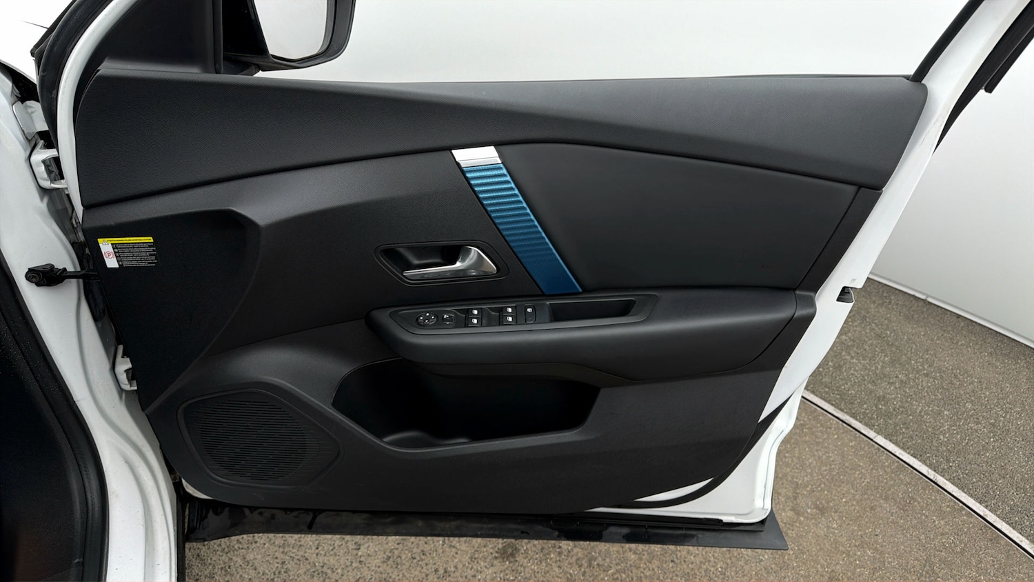 Used Citroen e-C4 2022 for sale - 77915513: Photo 14