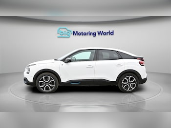 Used Citroen e-C4 2022 for sale - 77915513: Photo