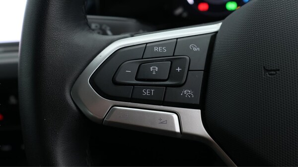 Used Volkswagen Golf 2024 for sale - 75635235: Photo 23