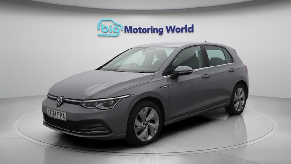 Used Volkswagen Golf 2024 for sale - 75635235: Photo 4