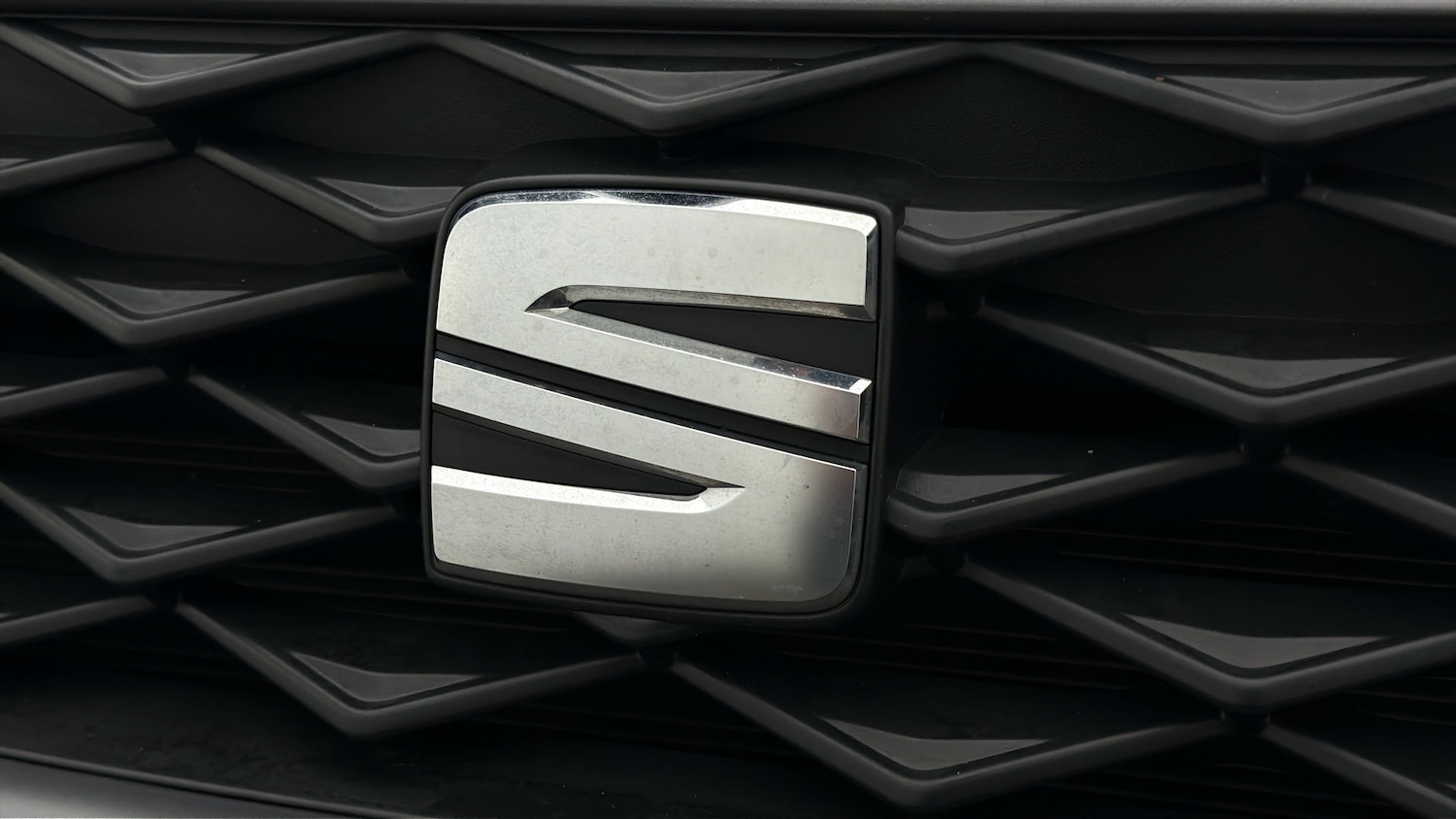 Used SEAT Arona 2023 for sale - 77938336: Photo 22