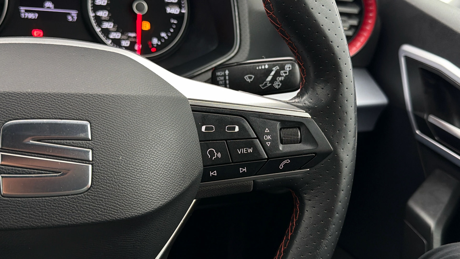 Used SEAT Arona 2023 for sale - 77938336: Photo 24