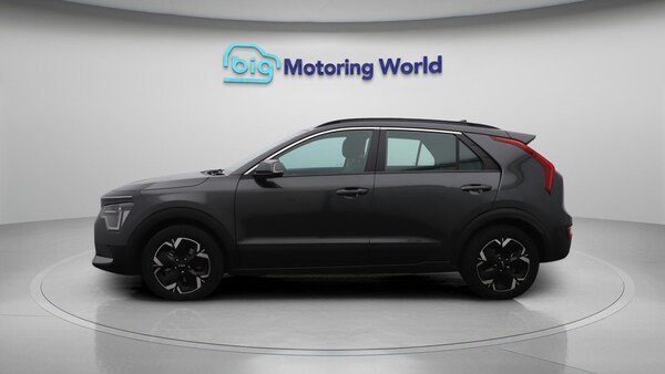 Used Kia Niro 2023 for sale - 76295799: Photo 5