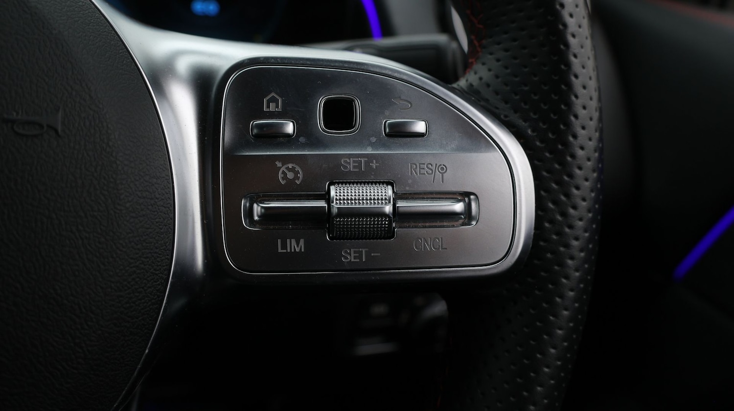 Used Mercedes-Benz EQB 2023 for sale - 77181519: Photo 29