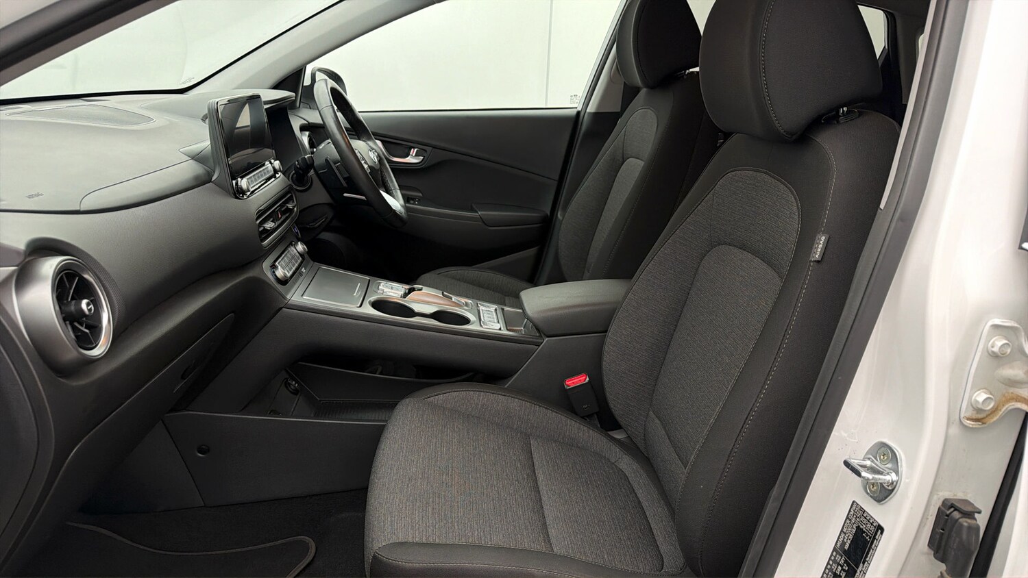 Used Hyundai KONA 2022 for sale - 77945660: Photo 13