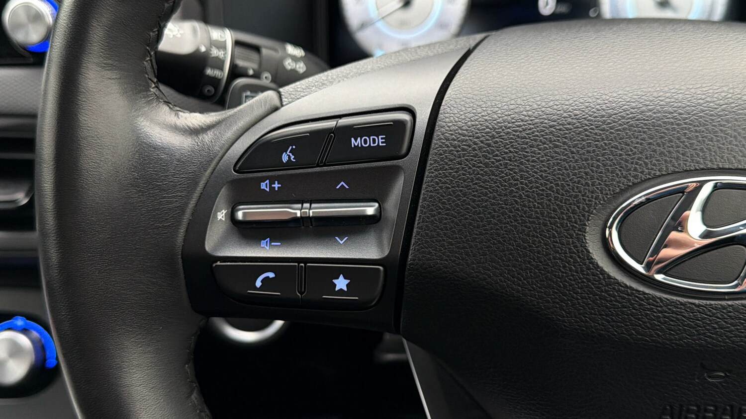 Used Hyundai KONA 2022 for sale - 77945660: Photo 22