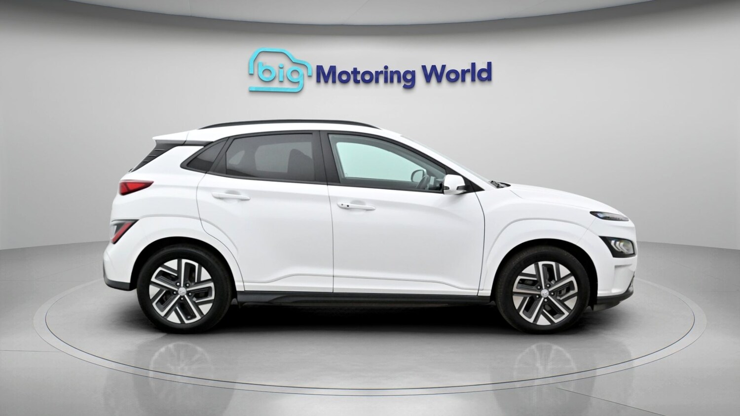 Used Hyundai KONA 2022 for sale - 77945660: Photo 8