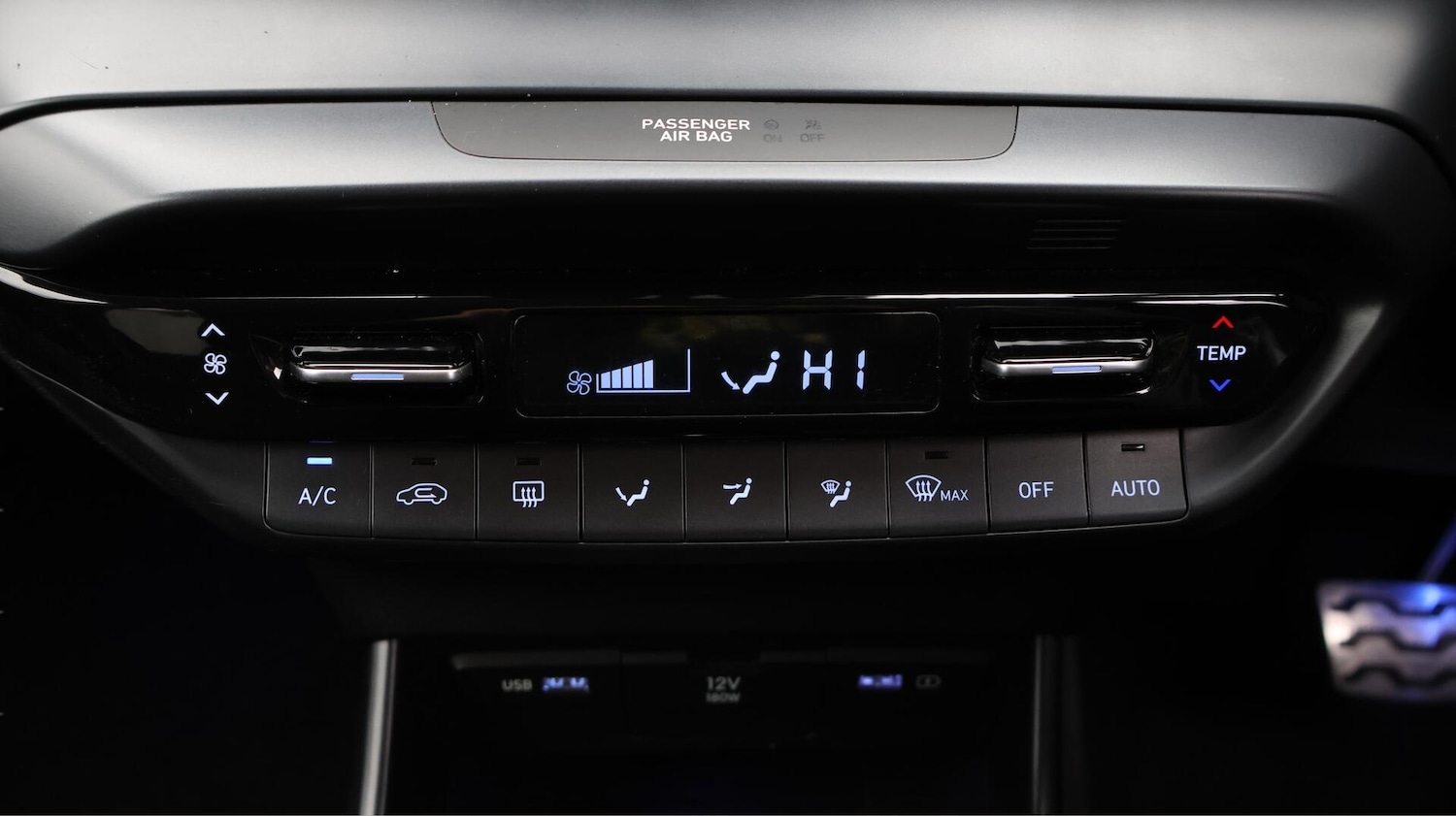 Used Hyundai BAYON 2022 for sale - 76715464: Photo 13