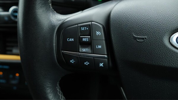 Used Ford Fiesta 2019 for sale - 76137805: Photo 41