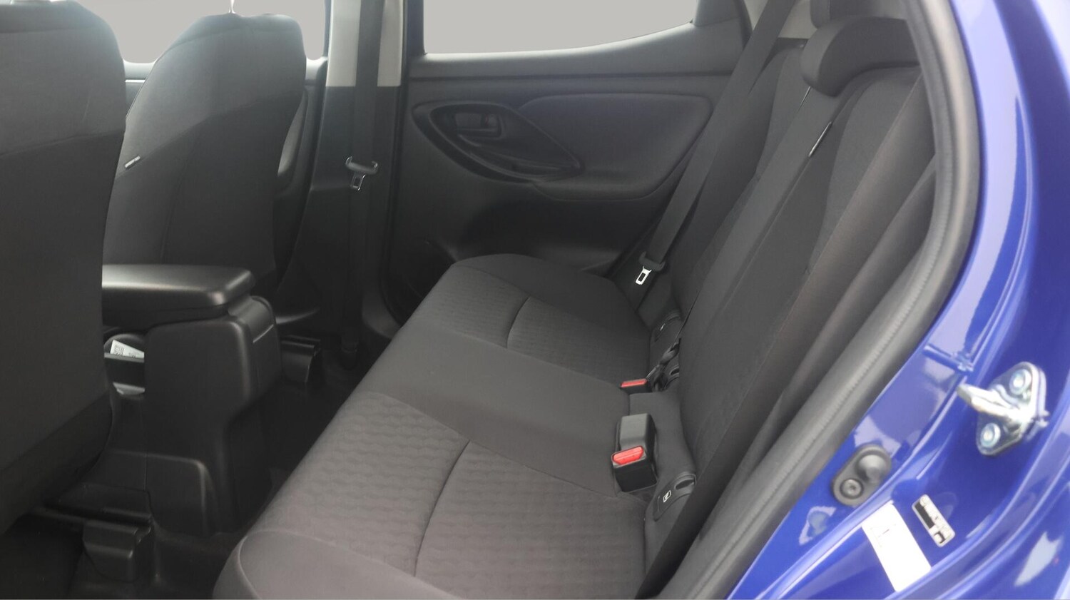 Used Toyota Yaris 2022 for sale - 76259539: Photo 17