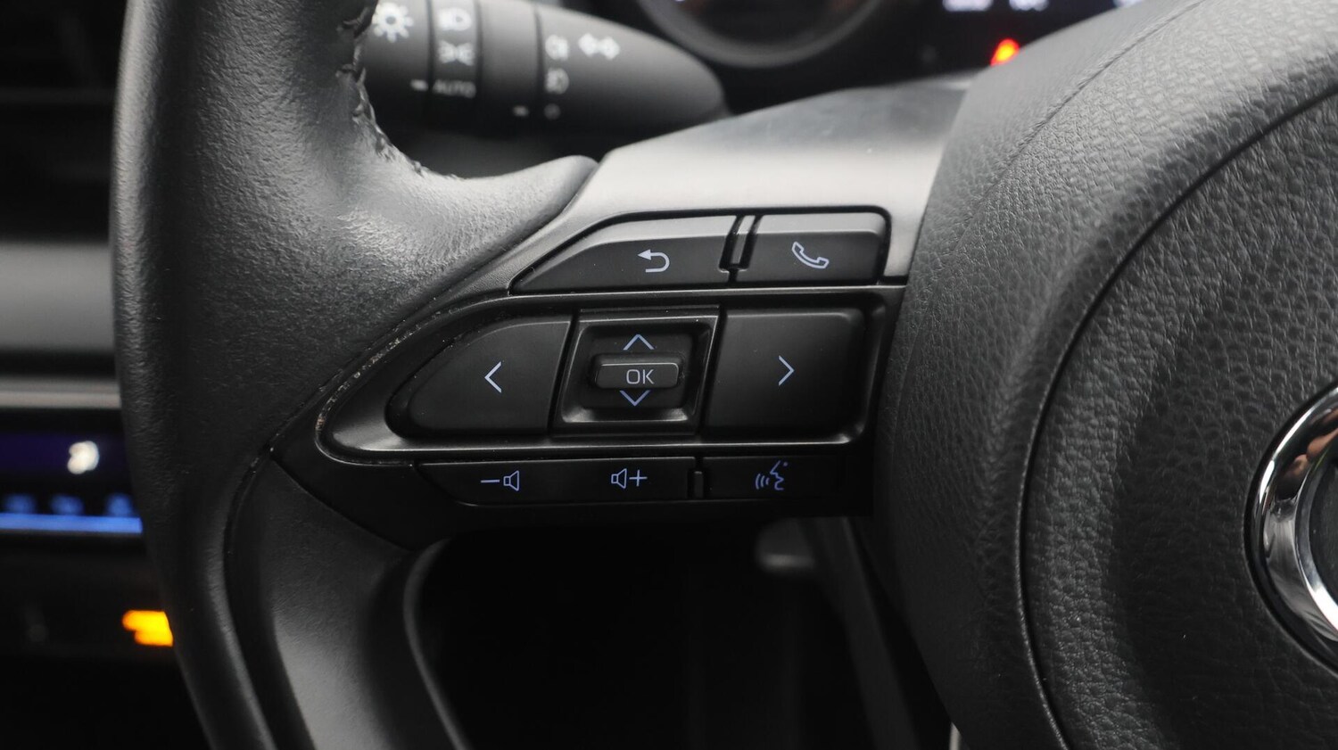 Used Toyota Yaris 2022 for sale - 76259539: Photo 25