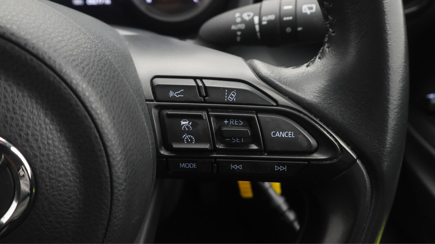 Used Toyota Yaris 2022 for sale - 76259539: Photo 26