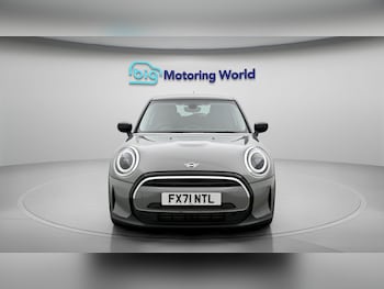 Used MINI Hatch 2021 for sale - 78913386: Photo