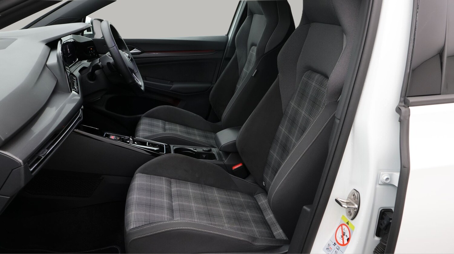 Used Volkswagen Golf 2023 for sale - 77610267: Photo 14