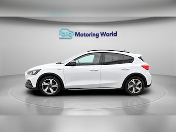 Used Ford Focus 2020 for sale - 78236554: Photo