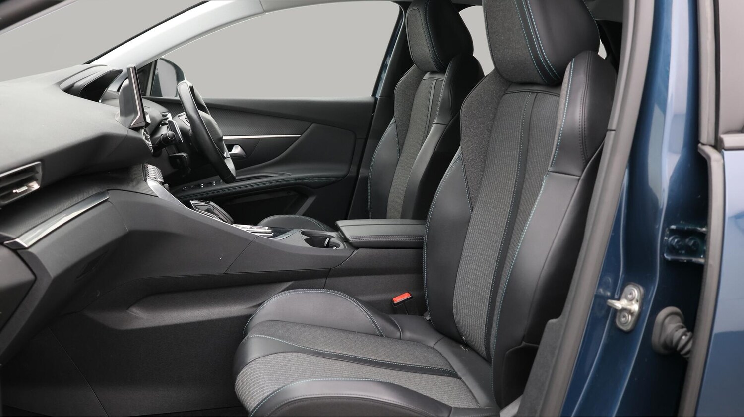 Used Peugeot 3008 2021 for sale - 76644859: Photo 15