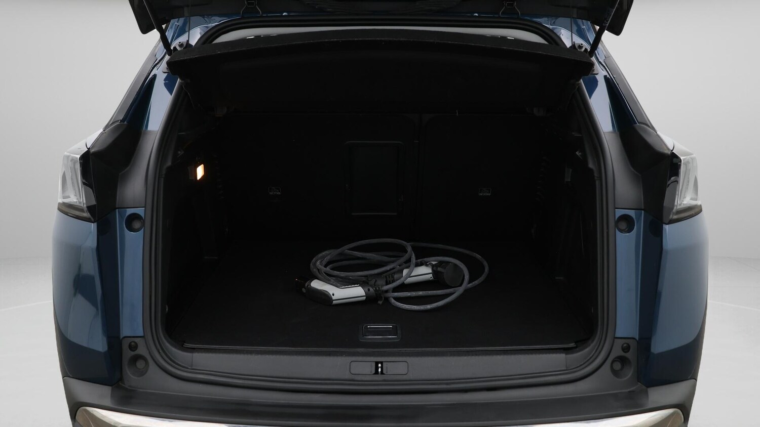 Used Peugeot 3008 2021 for sale - 76644859: Photo 18