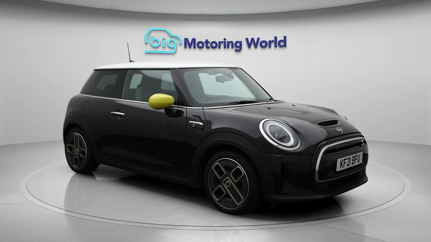 Used MINI Hatch 2021 for sale - 76539097: Photo 2