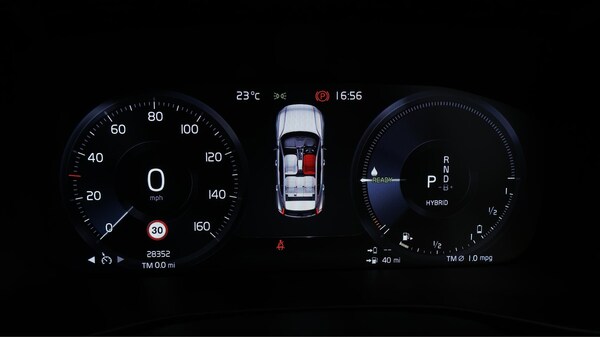 Used Volvo XC40 2022 for sale - 76283256: Photo 11