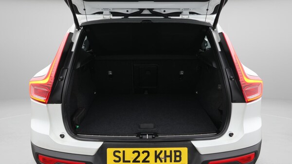 Used Volvo XC40 2022 for sale - 76283256: Photo 18