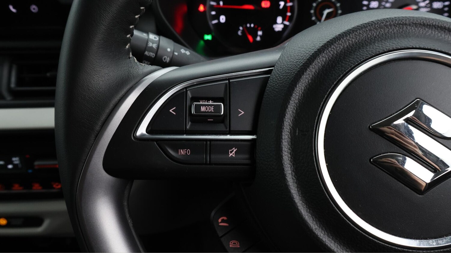 Used Suzuki Swift 2024 for sale - 76550486: Photo 26