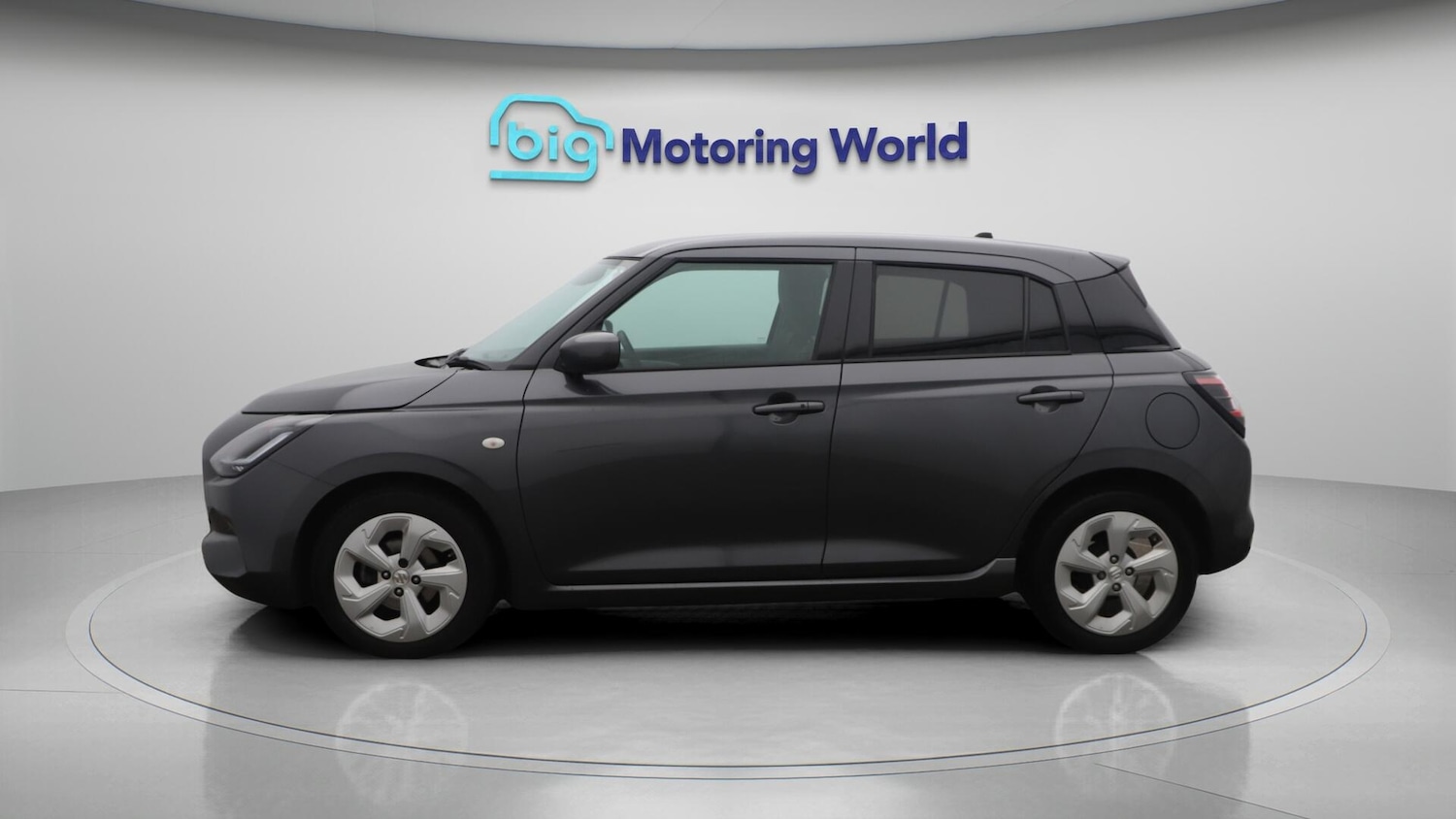 Used Suzuki Swift 2024 for sale - 76550486: Photo 5