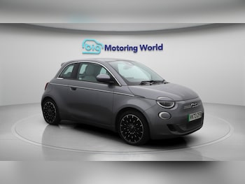 Used Fiat 500e 2023 for sale - 76201224: Photo 2