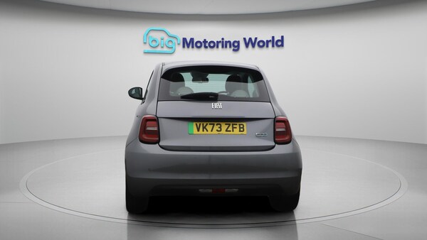 Used Fiat 500e 2023 for sale - 76201224: Photo 7