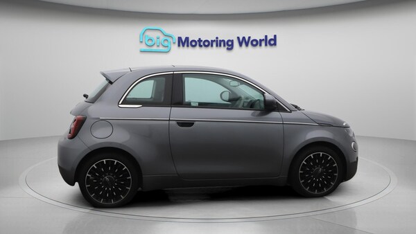 Used Fiat 500e 2023 for sale - 76201224: Photo 9