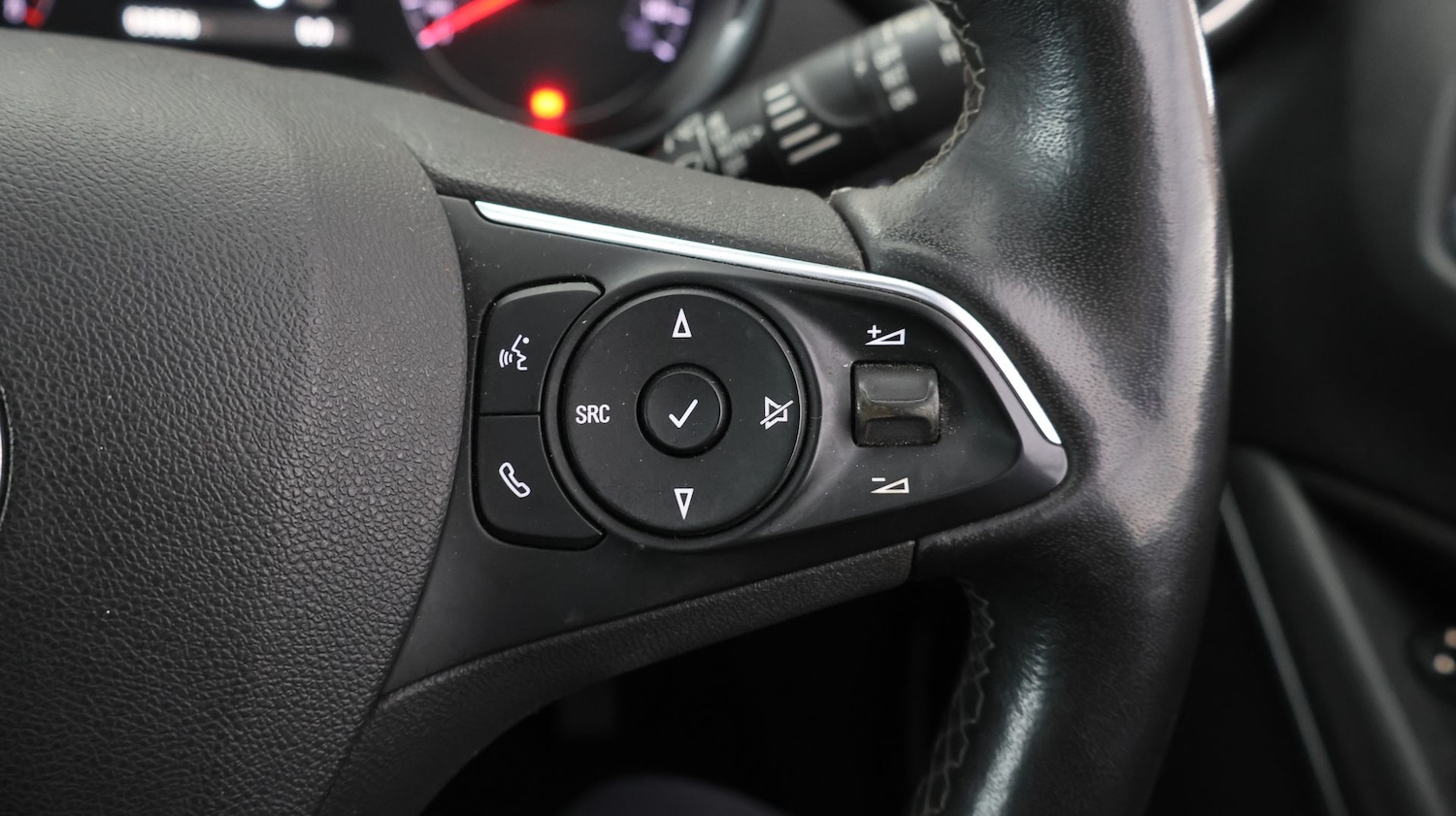 Used Vauxhall Crossland 2022 for sale - 77934973: Photo 21