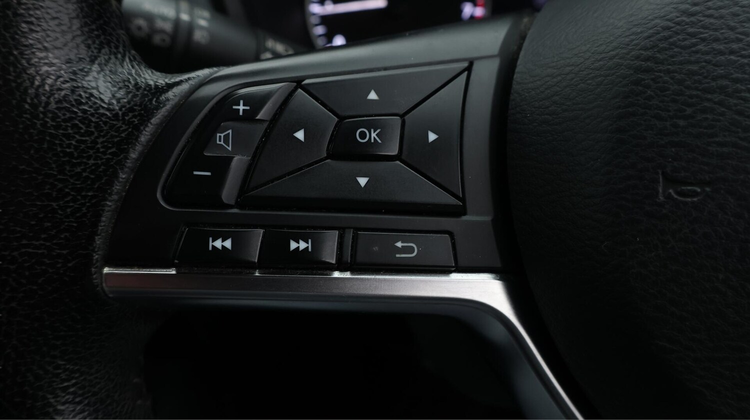 Used Nissan Juke 2020 for sale - 76550535: Photo 23