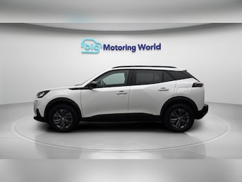 Used Peugeot E-2008 2022 for sale - 79360306: Photo