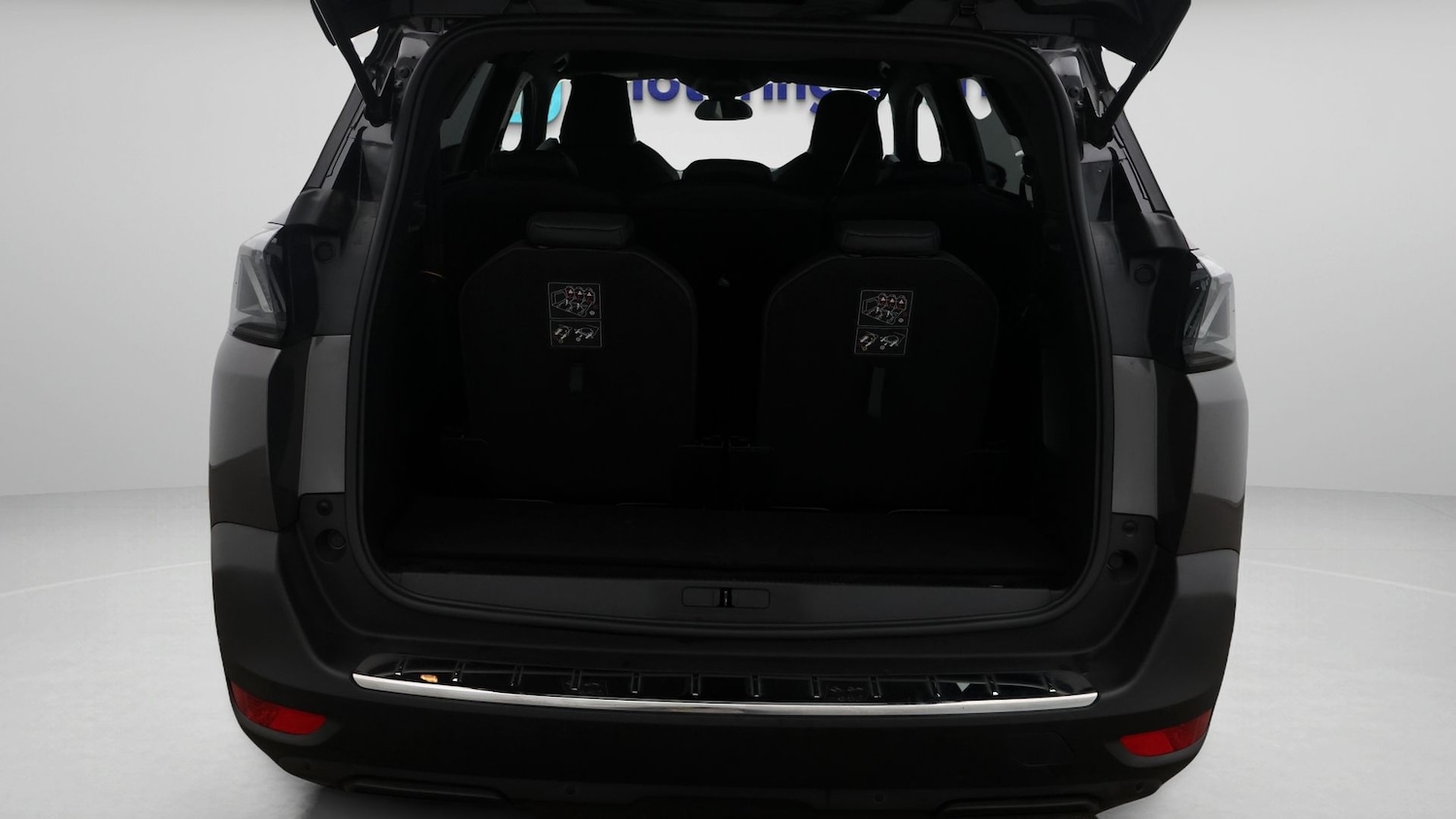 Used Peugeot 5008 2023 for sale - 77728928: Photo 21