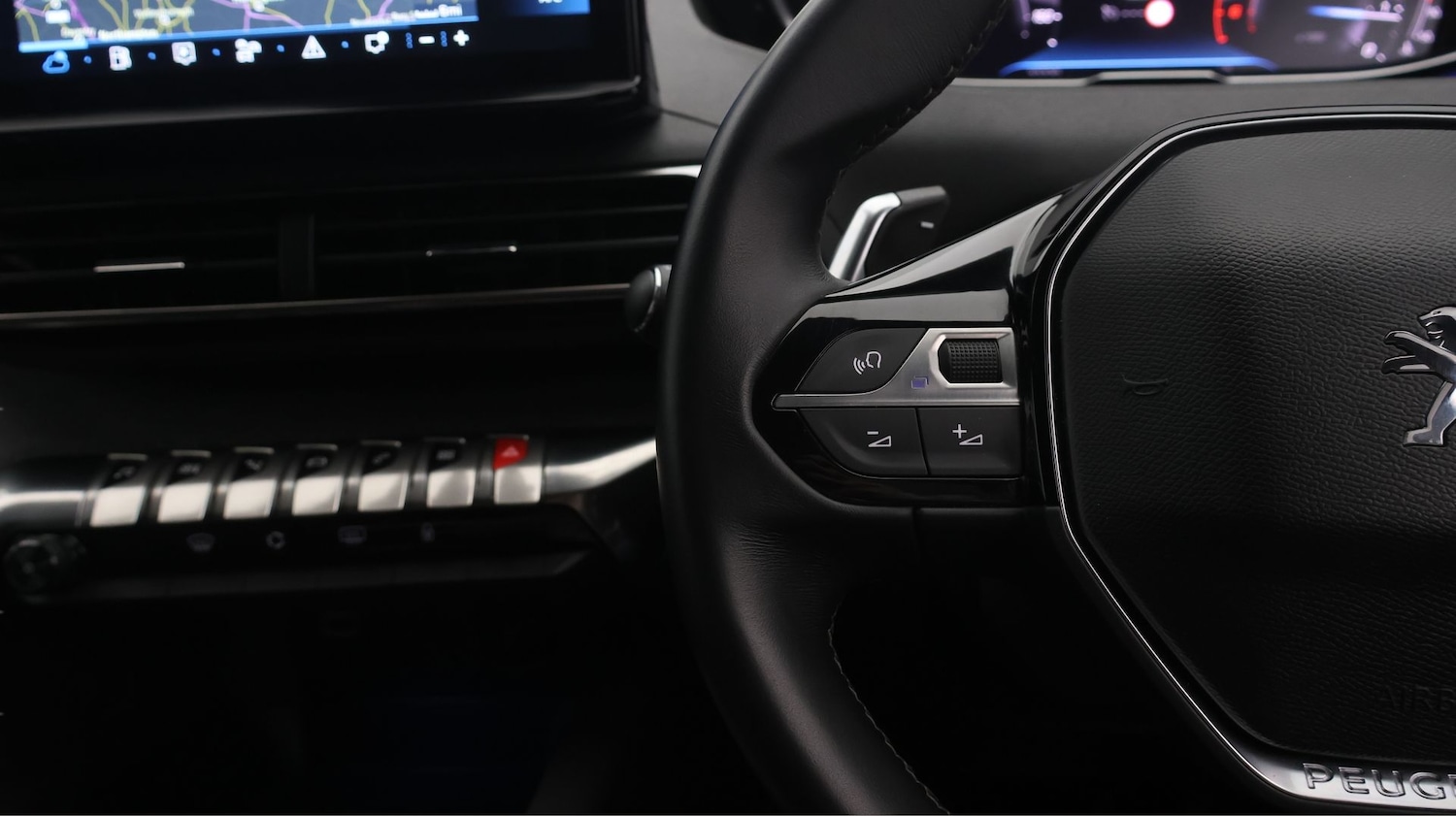 Used Peugeot 5008 2023 for sale - 77728928: Photo 25