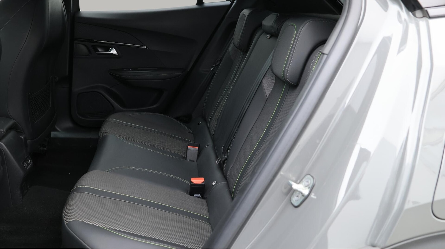 Used Peugeot 2008 2024 for sale - 76584098: Photo 17