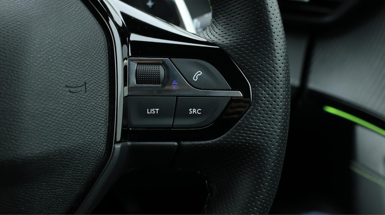 Used Peugeot 2008 2024 for sale - 76584098: Photo 27