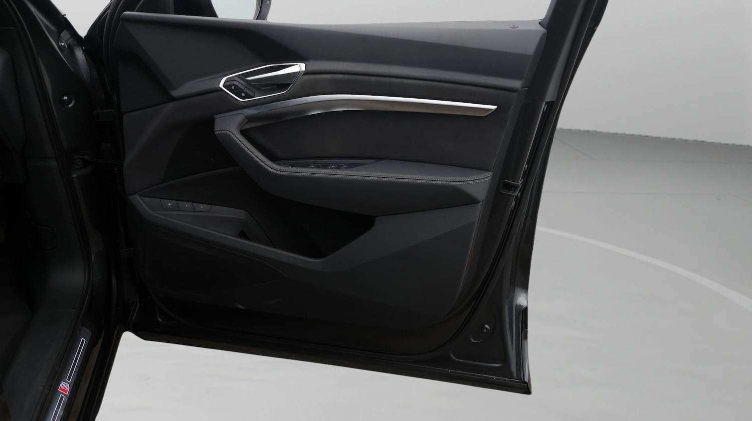 Used Audi e-tron 2022 for sale - 77312159: Photo 15