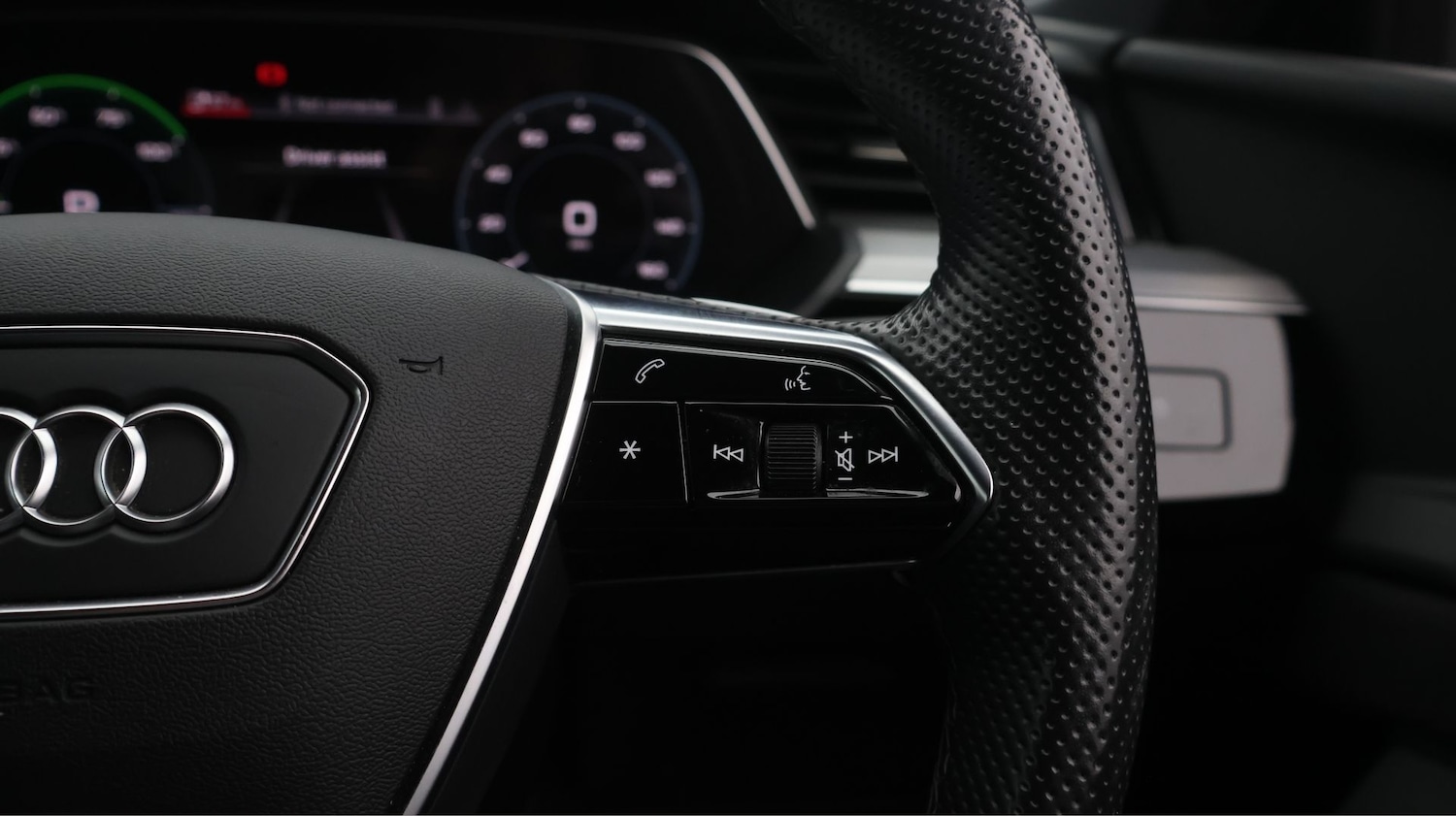 Used Audi e-tron 2022 for sale - 77312159: Photo 24