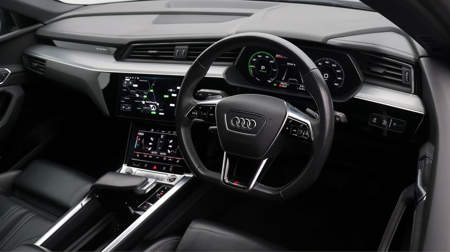 Used Audi e-tron 2022 for sale - 77312159: Photo 9