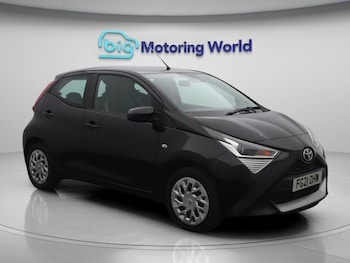 2021 (21) - 1.0 VVT-i x-play Hatchback 5dr Petrol Manual Euro 6 (Safety Sense) (71 ps)